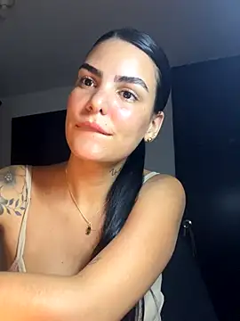 Snapshot of MARYADSUARD chatting on 10-03-25, 05:42 MARYADSUARD online show from 10-03-25, 05:42