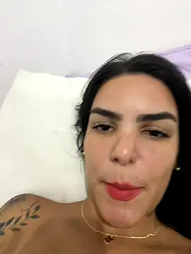 Snapshot of MARYADSUARD chatting on 10-10-25, 06:25 MARYADSUARD online show from 10-10-25, 06:25
