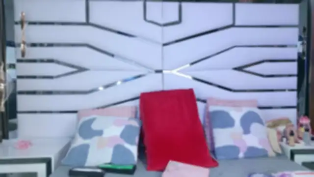 Snapshot of ElizabetthKitty chatting on 01-15-26, 11:46 ElizabetthKitty online show from 01-15-26, 11:46