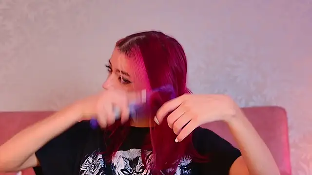 Snapshot of ElizabetthKitty chatting on 02-17-25, 01:25 ElizabetthKitty online show from 02-17-25, 01:25