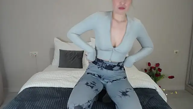 Snapshot of AlenaDast chatting on 02-19-25, 09:58 AlenaDast online show from 02-19-25, 09:58