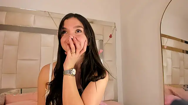 isabella gomez11 online show from 06-06-26, 11:21
