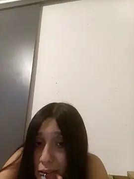 Snapshot of bbferlinaa chatting on 12-19-25, 05:21 bbferlinaa online show from 12-19-25, 05:21