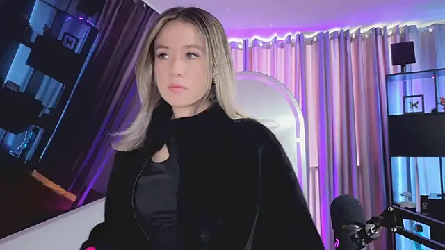Snapshot of sexfire_lalita chatting on 06-01-26, 05:12 sexfire lalita online show from 06-01-26, 05:12