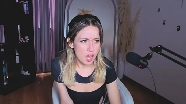 sexfire lalita online show from 11-19-25, 08:31