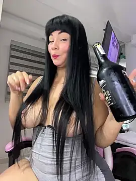 Hot beauty   online show from 05-06-26, 03:54