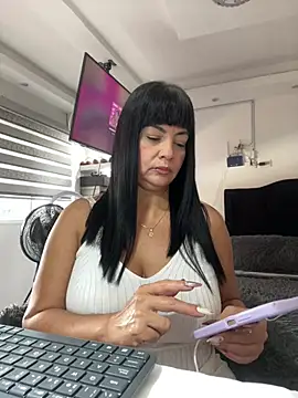 Hot beauty   online show from 07-18-26, 02:58