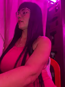 Hot beauty   online show from 12-23-25, 03:39