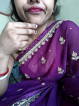 Snapshot of bihariguy chatting on 09-27-25, 04:18 bihariguy online show from 09-27-25, 04:18