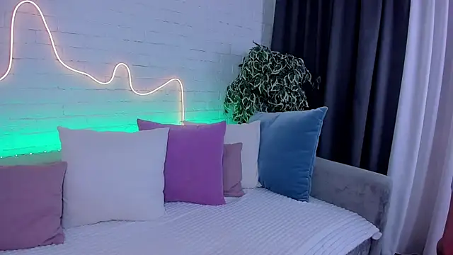 rossy babe  online show from 11-21-25, 12:09