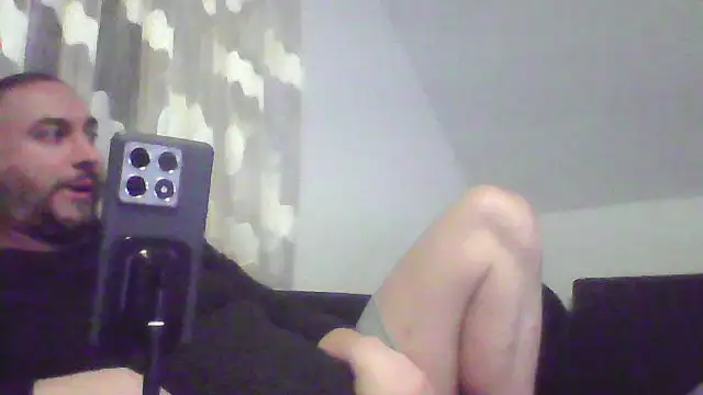 Snapshot of NewyorkDimi chatting on 03-04-25, 12:29 NewyorkDimi online show from 03-04-25, 12:29