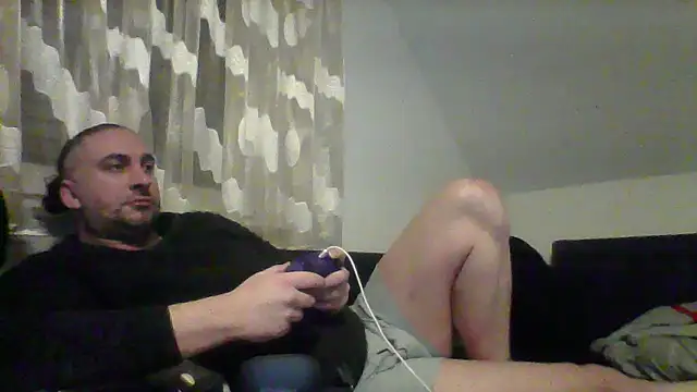 Snapshot of NewyorkDimi chatting on 03-05-25, 04:24 NewyorkDimi online show from 03-05-25, 04:24