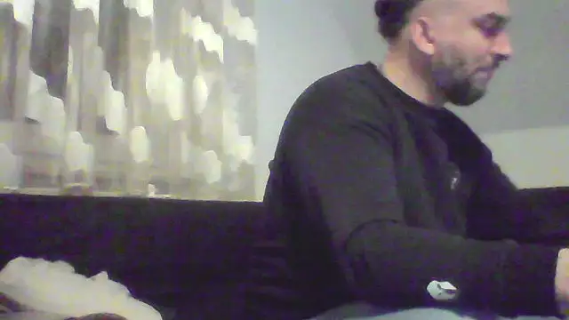Snapshot of NewyorkDimi chatting on 02-19-25, 11:36 NewyorkDimi online show from 02-19-25, 11:36