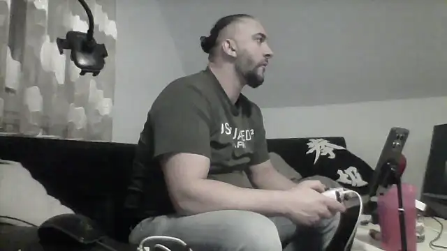 NewyorkDimi online show from 12-22-25, 01:17