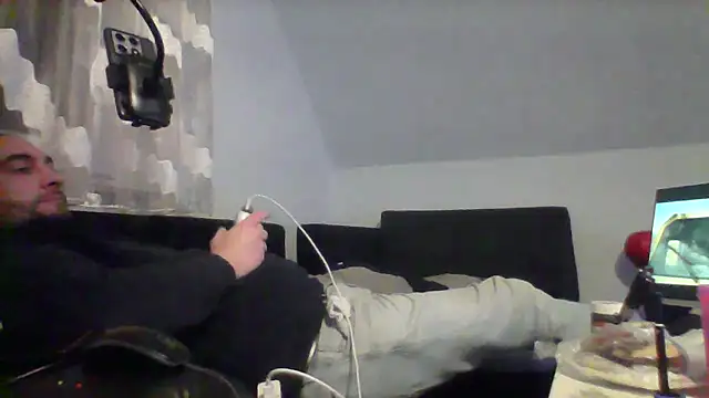 NewyorkDimi online show from 12-04-25, 12:42