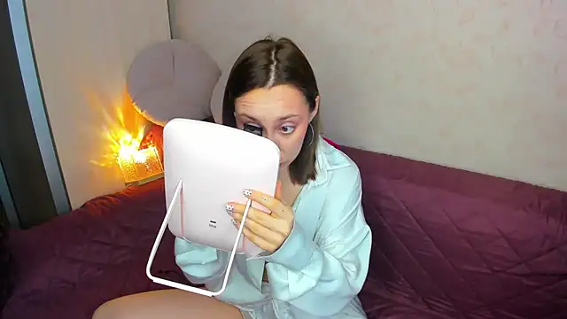 MelodyOfLovee online show from 02-27-26, 03:18