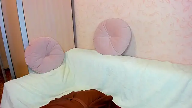 MelodyOfLovee online show from 09-30-25, 10:49