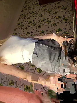 Evvie Summn1 online show from 04-04-26, 12:12