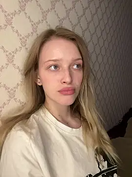 Evvie Summn1 online show from 04-23-26, 10:00