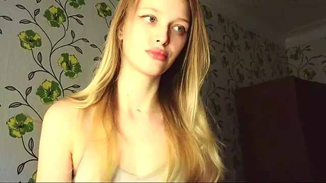 Evvie Summn1 online show from 05-24-26, 07:30