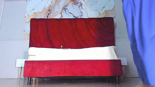 MAISE HILL1 online show from 02-23-26, 01:12