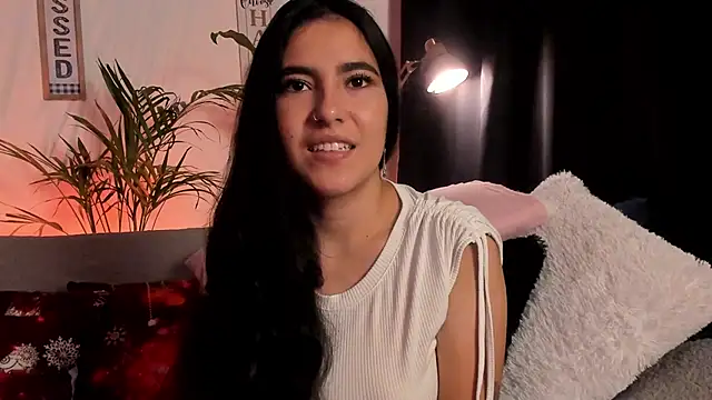 Snapshot of Serenity_Day chatting on 01-19-25, 12:06 Serenity Day online show from 01-19-25, 12:06