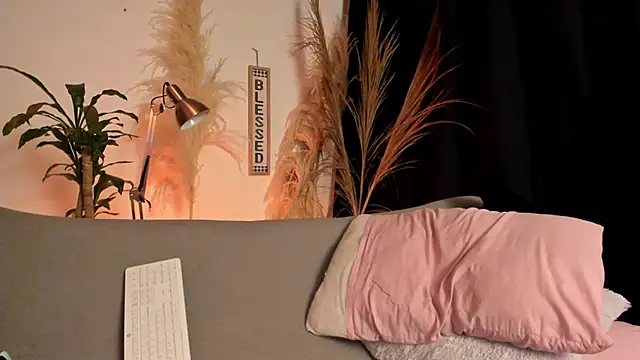 Serenity Day online show from 03-02-26, 02:01