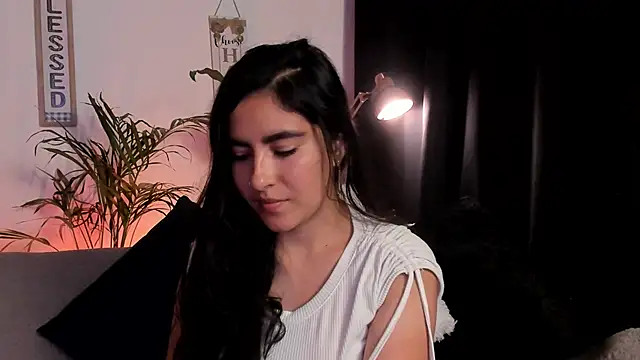 Snapshot of Serenity_Day chatting on 02-02-25, 01:12 Serenity Day online show from 02-02-25, 01:12