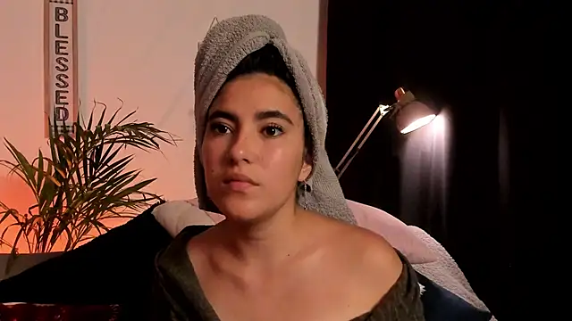 Snapshot of Serenity_Day chatting on 01-16-25, 03:02 Serenity Day online show from 01-16-25, 03:02