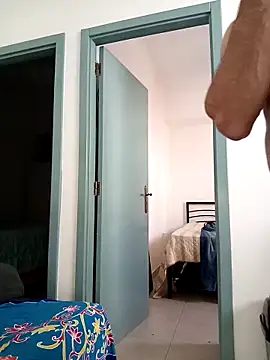 Snapshot of jonyfree1978 chatting on 09-19-25, 05:28 jonyfree1978 online show from 09-19-25, 05:28