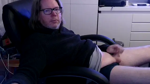 VSteph online show from 12-18-25, 10:57