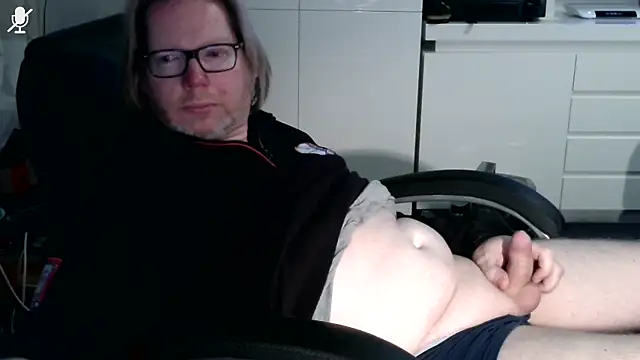 VSteph online show from 11-19-25, 10:54