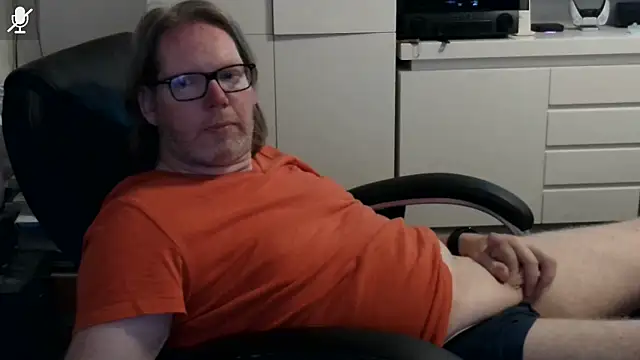 Snapshot of VSteph chatting on 06-17-26, 09:25 VSteph online show from 06-17-26, 09:25