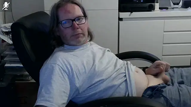 Snapshot of VSteph chatting on 07-02-26, 07:53 VSteph online show from 07-02-26, 07:53