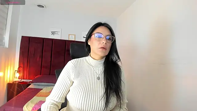 Zuzana21 online show from 03-10-25, 01:00