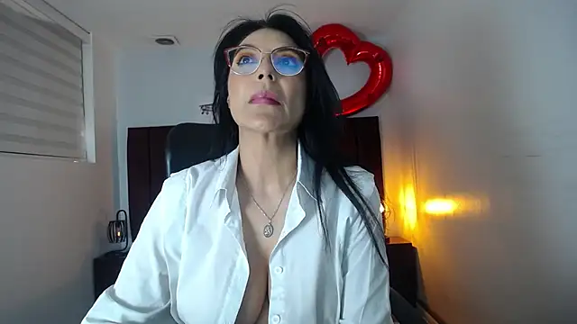 Zuzana21 online show from 02-21-25, 12:49