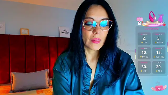 Zuzana21 online show from 10-28-25, 12:48