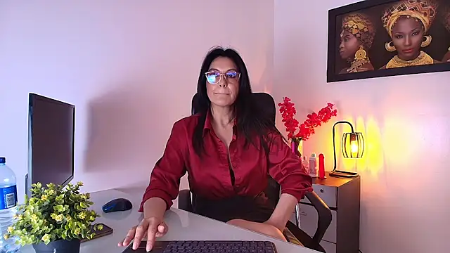 Zuzana21 online show from 10-18-25, 01:02