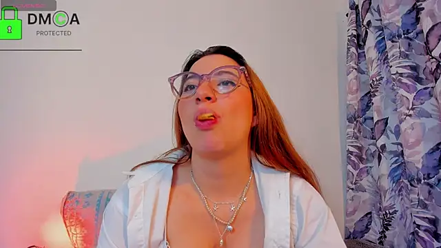 Snapshot of kathryn07 chatting on 04-06-26, 02:18 kathryn07 online show from 04-06-26, 02:18