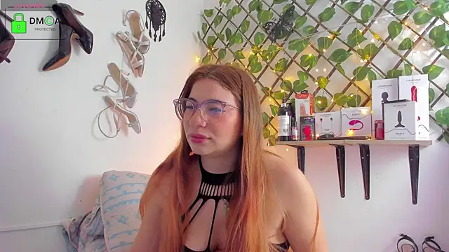 kathryn07 online show from 10-26-25, 12:16