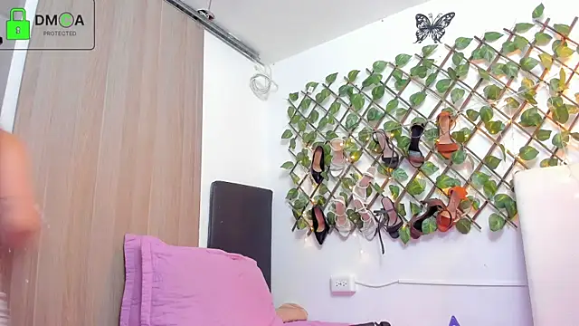 kathryn07 online show from 09-18-25, 07:06