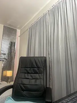 liss black online show from 01-17-26, 04:16