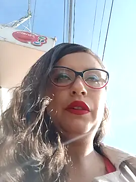 Snapshot of LIA__23 chatting on 02-04-25, 01:27 LIA 23 online show from 02-04-25, 01:27