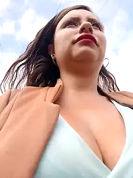 Snapshot of LIA__23 chatting on 02-22-25, 09:04 LIA 23 online show from 02-22-25, 09:04