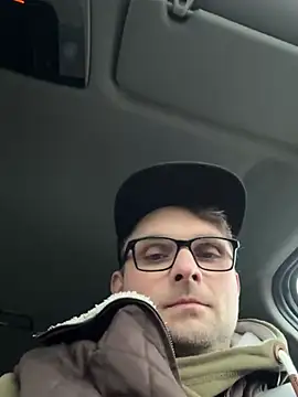 Snapshot of Perry_devot chatting on 02-05-25, 03:42 Perry devot online show from 02-05-25, 03:42