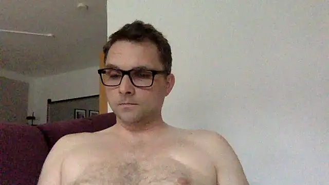 Snapshot of Perry_devot chatting on 10-13-25, 08:27 Perry devot online show from 10-13-25, 08:27