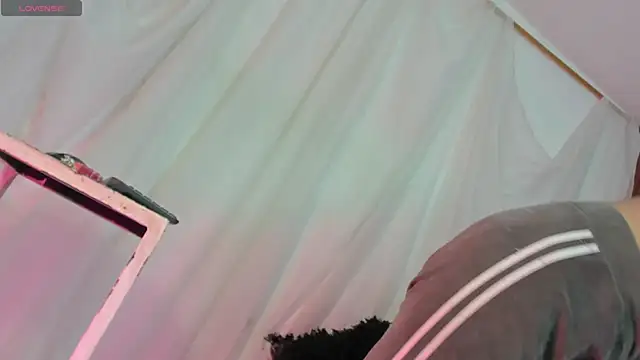 Itsme Daniela online show from 02-19-26, 03:31