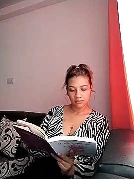 Snapshot of nina_carther chatting on 03-07-25, 12:12 nina carther online show from 03-07-25, 12:12