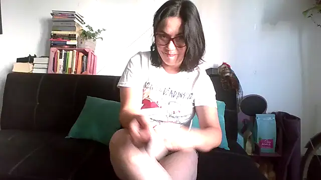 Tiramisu89 online show from 11-13-25, 10:13