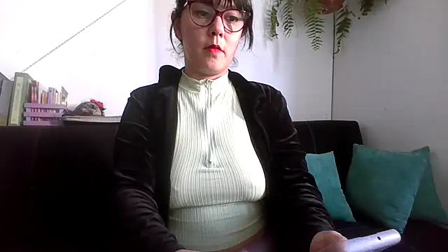 Tiramisu89 online show from 02-03-26, 10:04